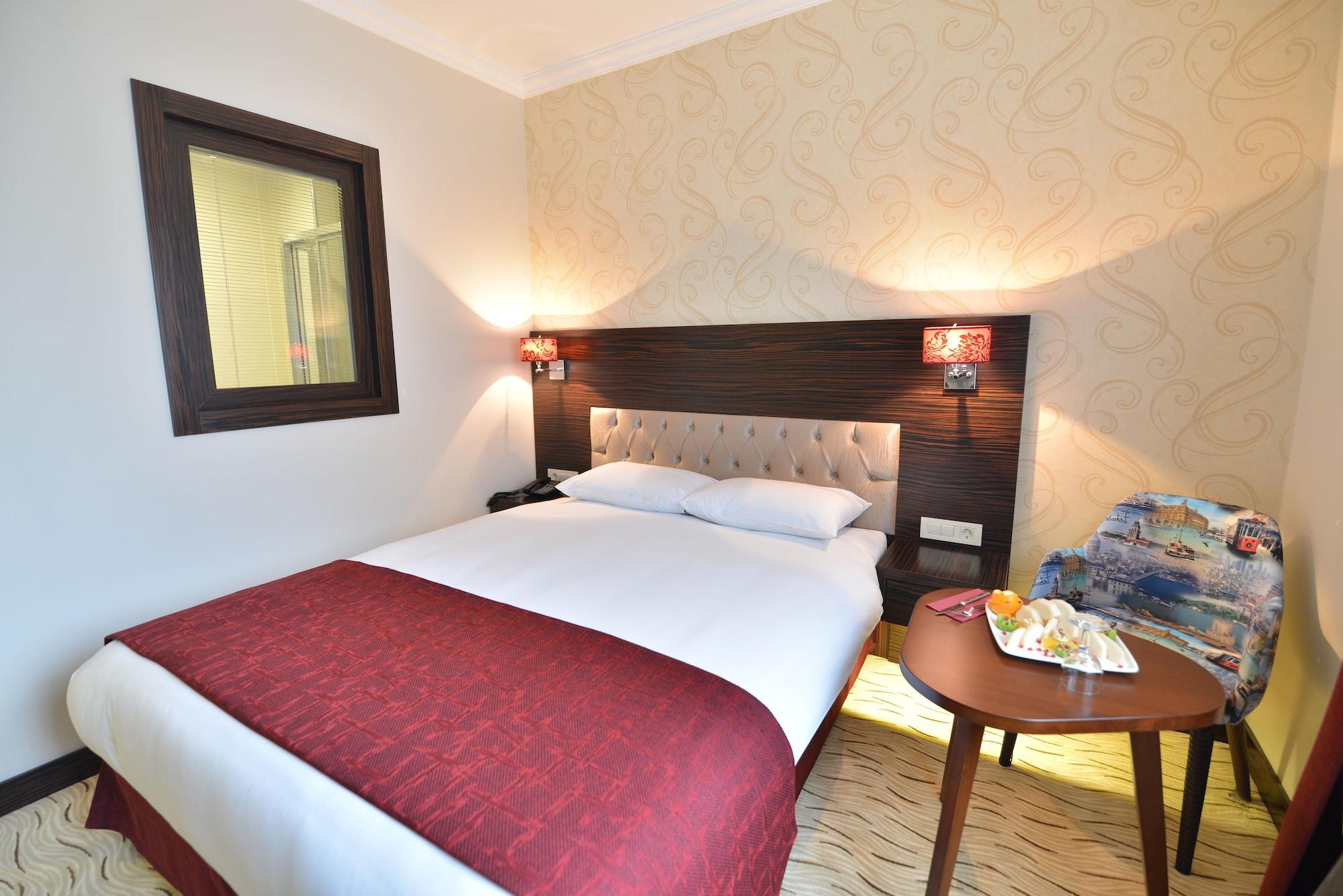 Otel Golden Siyav