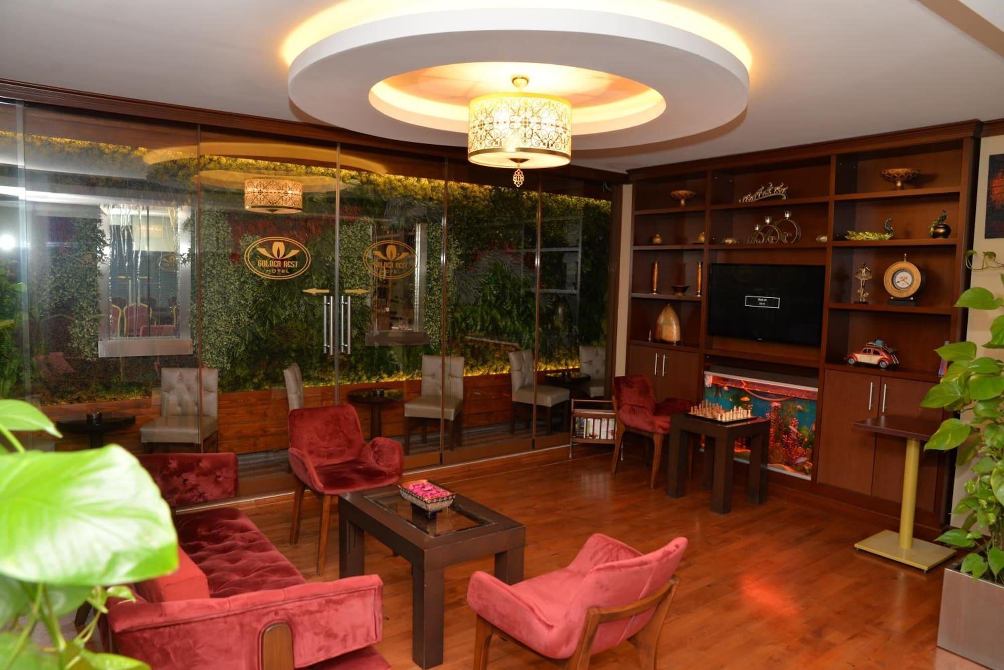 Golden Siyav Otel