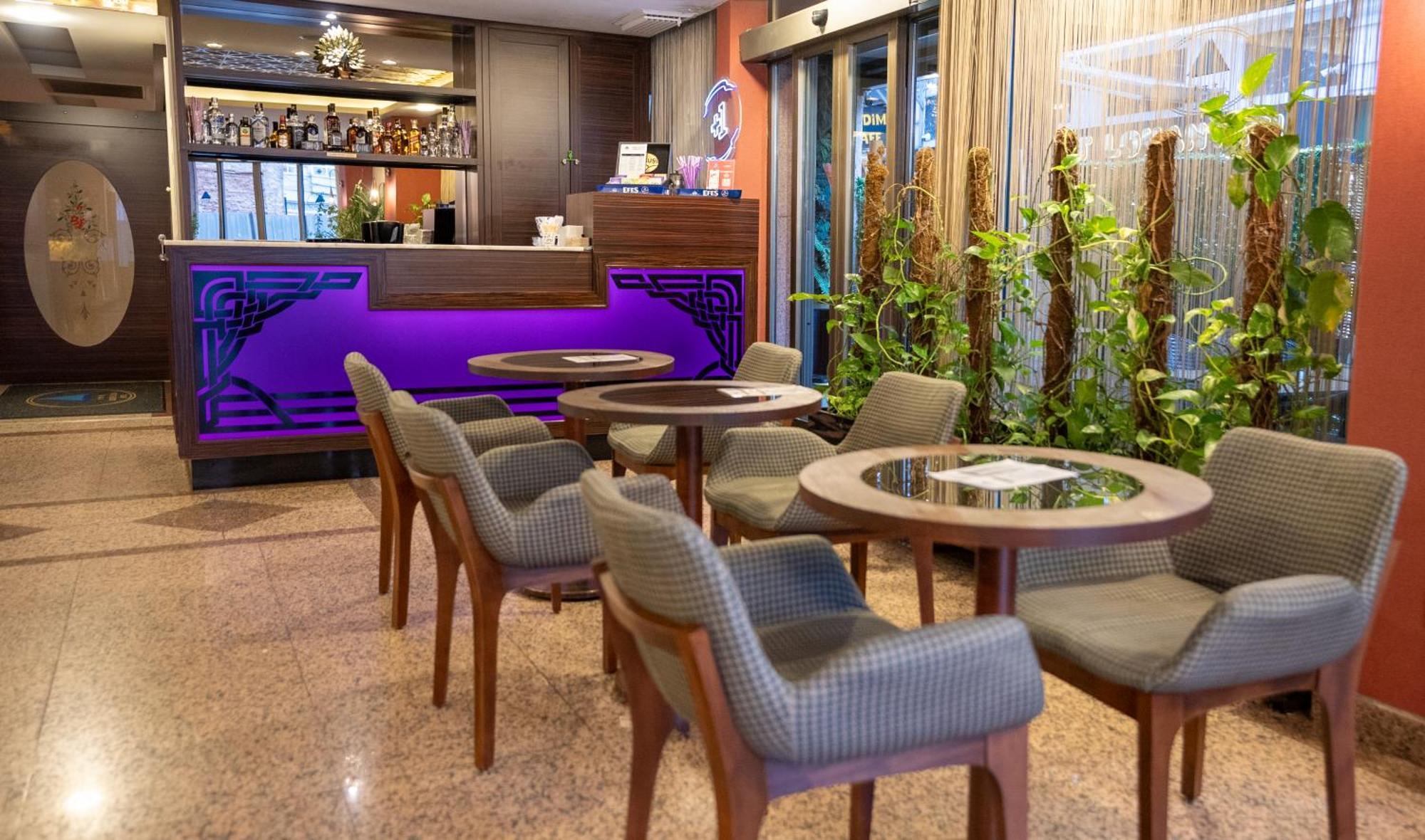 Otel Golden Siyav 3*